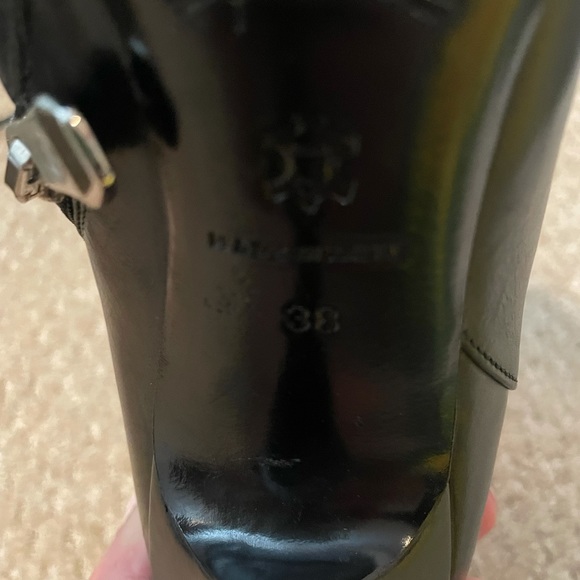 Longchamp Black Leather Booties Sz 8 (Retail $785) - Picture 9 of 12